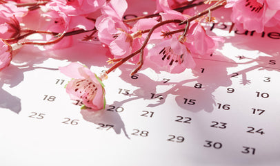 pink flowers on calendar