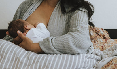 mom breastfeeding baby best for emergency preparedness